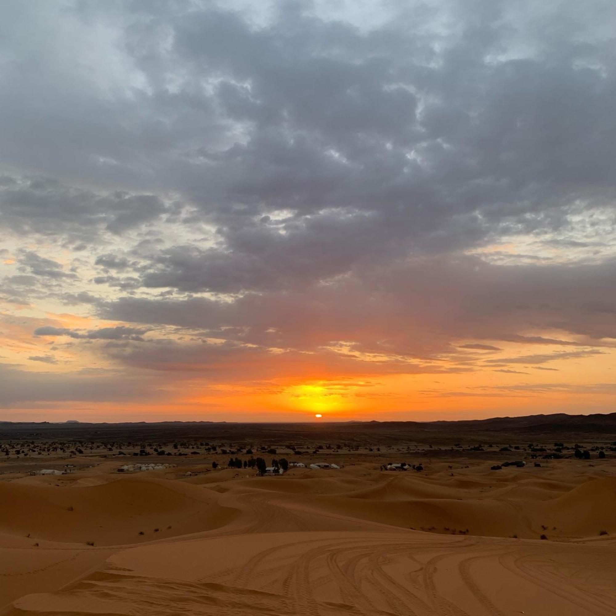 Campingplatz Erg Chebbi Tours *